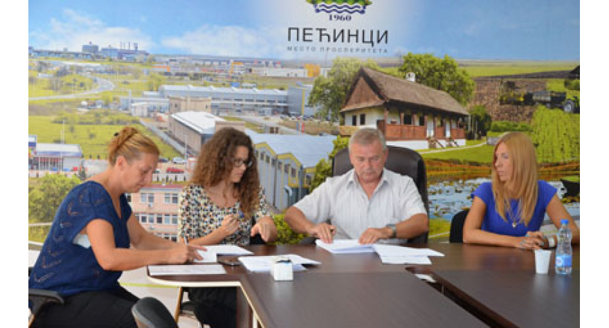 Potpisani ugovori o isporuci građevinskog materijala za izbeglice